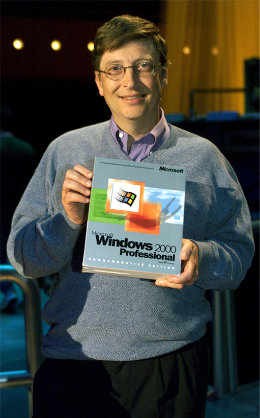 Bill Gates mit Windows 2000